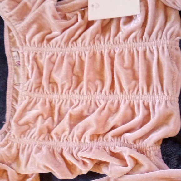 Adorable Velvet Blouse - Picture 3 of 9